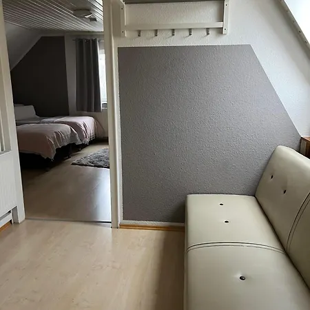 4 Loehr *