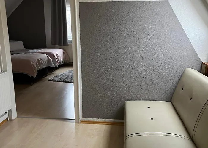 Geraeumige In Direkter Naehe Zum Rhein *